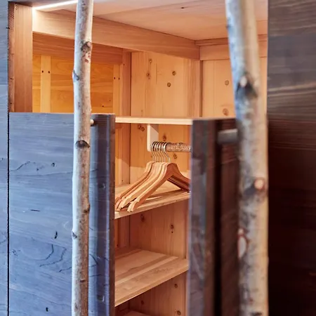 Waldhaus Ξενοδοχείο 3*