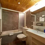 Waldhaus Hotel 3*