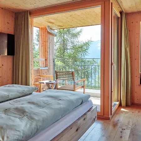 Hotel Waldhaus 3*
