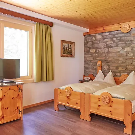 Hotel Waldhaus 3*